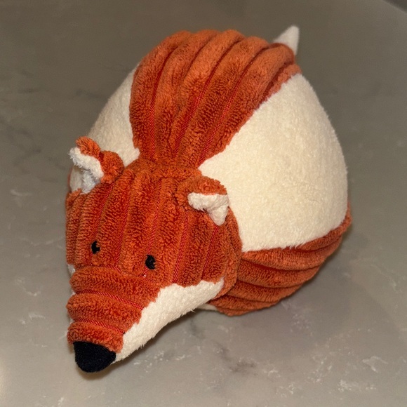 Jellycat Other - Jellycat Orange and Cream Armadillo Plush